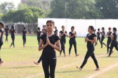 Yoga (2)