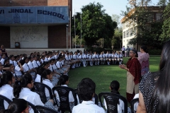 Principal Interaction with New Students